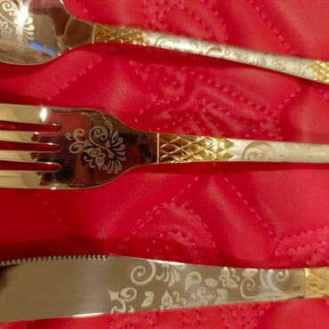 Çəngəllər: Çamadan çəngəl bıçaq dəsti 86 predmetidir. yenidir. İşlənməyib — 5