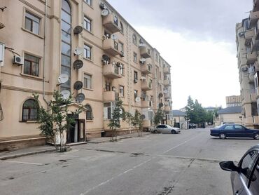 Yeni tikili: 2 otaqlı, Yeni tikili, 80 kv. m — 17