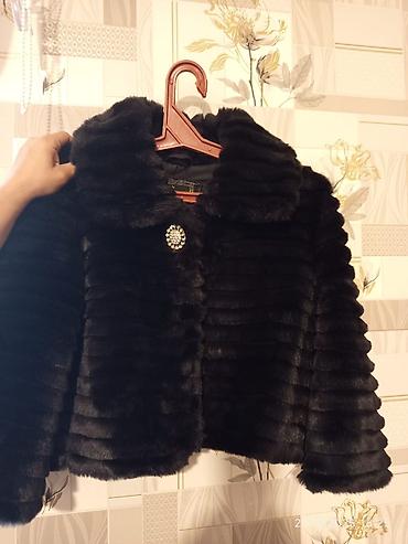 klassik geyim: Qısa qara kürk jaket - Rəng: dərin qara - Model: qısa, belə qədər; — 2