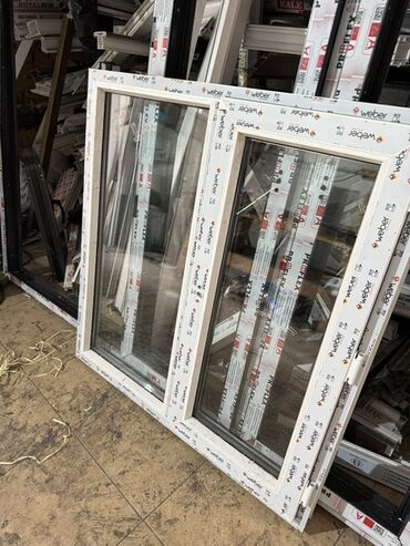 Готовые пластиковые окна: ПВХ окно раздвижное, двухстворчатое - Материал профиля: пластик