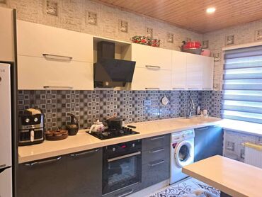 Həyət evləri və villaların satışı: Şüvəlan qəs. 4 otaqlı, 145 kv. m, Yeni təmirli — 10