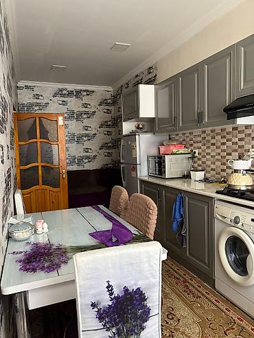 isti hovuzlu evler: 3 otaqlı həyət evi - Plan: geniş dəhliz, 3 ayrı otaq, mətbəx və — 9