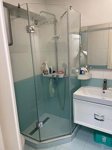 Душевые перегородки и ограждения: Душевые кабины стеклянные перегородки душевые кабины Бишкек 🚿 — 18