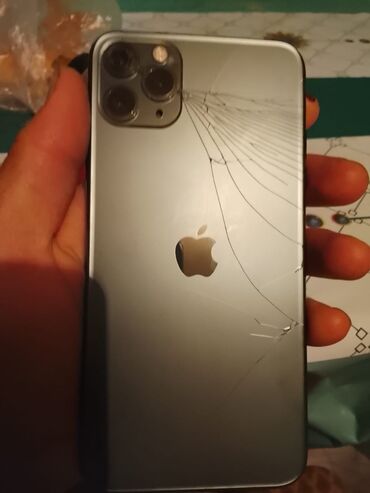 iphone 10 pro max qiymeti: IPhone 11 Pro, Space Gray, Qırıq