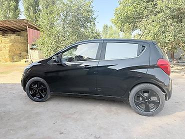 uz fe: Chevrolet Spark: 2018 г., Автомат, Хэтчбэк — 1