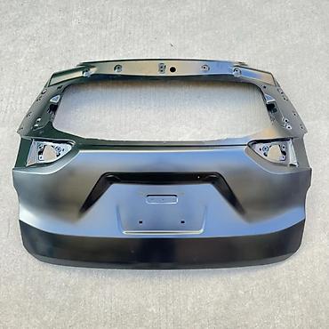 aksesuarlar: Məhsul: Arxa baqaj qapağı (liftgate/tailgate) – GMC Terrain 2022-2024 — 3