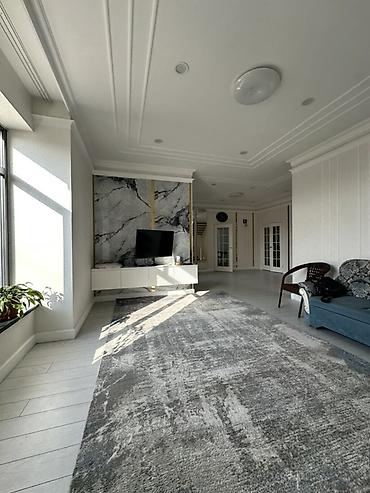 Долгосрочная аренда домов: 320 м², 5 комнат — 3