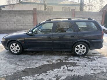 Opel: Opel Vectra: 2001 г., 1.8 л, Механика, Газ, Универсал