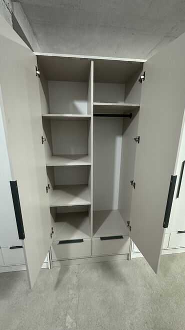 Шкафы для одежды: Шкаф для одежды, Новый, Прямой, ЛДСП — 12