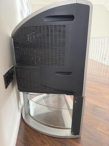kamera sony: Sony Trinitron WEGA CRT televizor + orijinal şüşə TV stendi - Ekran — 3