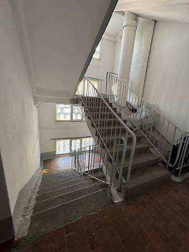 Продажа квартир: 3 комнаты, 72 м², 105 серия, 6 этаж, Старый ремонт — 8