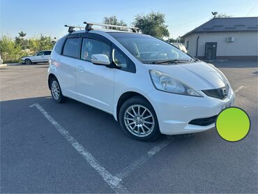 дворник на фит: Honda Fit: 2009 г., 1.3 л, Вариатор, Бензин, Хетчбек