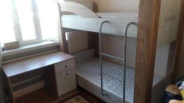 двухъярусная кровать: Б/у, Для девочки и мальчика