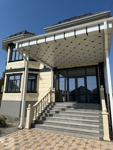 дом в аренду в сутки: 330 м², 7 комнат, Утепленный, Теплый пол, Бронированные двери