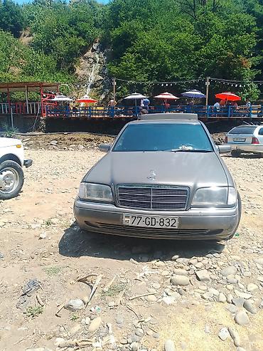 w202 baqaj: Mercedes-Benz C-Class (W202) sedan - Kuzov: 4 qapılı sedan, metalik — 3