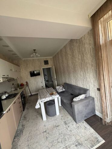 Yeni tikili: 4 otaqlı, Yeni tikili, 141 kv. m — 2