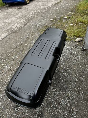Другие аксессуары: Terzo Крышный бокс багажник размер 1.45x 45 хорошо состояние ключ и