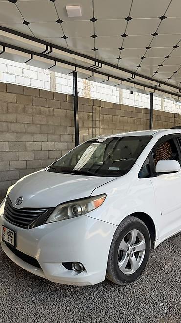 harrier 2003: Toyota Sienna: 2011 г., 3.5 л, Автомат, Бензин, Минивэн — 1
