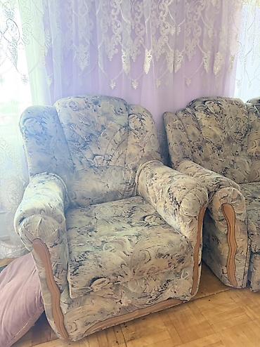 kreditle künc divanlar: Künc divan dəsti - Tərkibi: 1 böyük künc divan + 2 ədəd geniş kreslo — 4