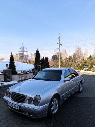 Mercedes-Benz: Mercedes-Benz E-Class: 2001 г., 3.2 л, Автомат, Бензин, Седан