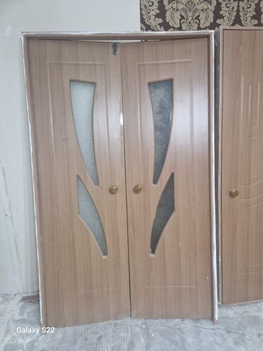деревяные двери: МДФ, Распашная, Б/у, Самовывоз