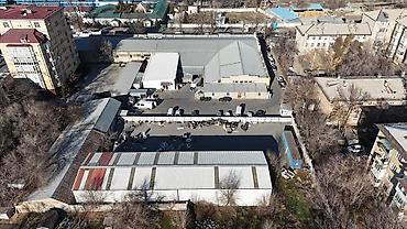 земля для бизнеса: 560 м², С отдельным входом, With parking, High ceilings, Другой тип здания — 1