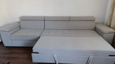 Прямые диваны: Прямой диван с длинными подлокотниками и регулируемыми подголовниками — 7