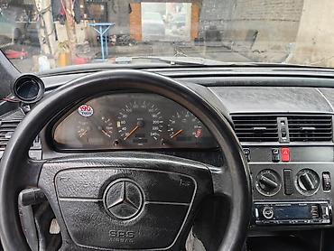 Mercedes-Benz: Mercedes-Benz C-Class: 1994 г., Седан — 9