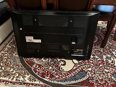 TV və video: Samsung LCD televizor - Ekran diaqonalı: təxminən 40–42 düym - Panel — 4