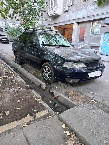 Daewoo Nexia: 2008 г., 1.6 л, Механика, Бензин, Седан