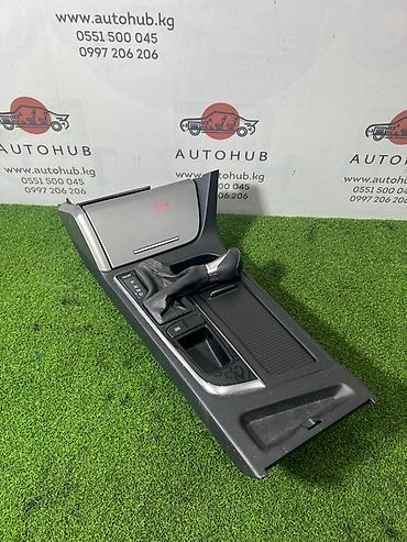 android teyes cc3: Сenter console Hyundai 2017 г., Б/у, Оригинал, Корея — 1