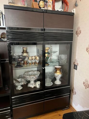стол трюмо: İşlənmiş, Termolar, Kredit yoxdur, Çatdırılma yoxdur