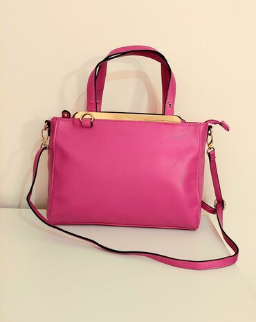 mona torba prodaja: Shoulder bag, Carpisa