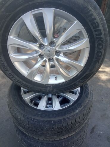 uaz təkər: Disk təkər Kia 235 / 60 / R 18, 5 Boltlu