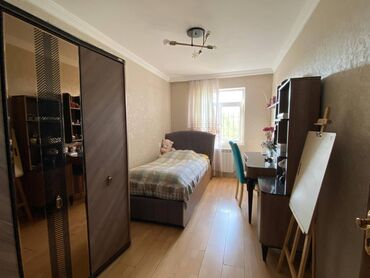 Köhnə tikili: Bakı, 4 otaqlı, Köhnə tikili, m. Xalqlar Dostluğu, 90 kv. m -da lalafo.az — 10 Köhnə tikili: Bakı, 4 otaqlı, Köhnə tikili, m. Xalqlar Dostluğu, 90 kv. m — 10