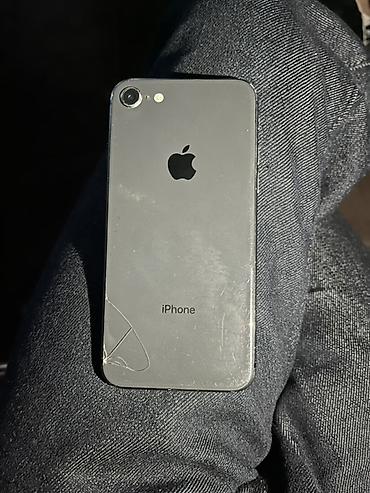 iphone 9s: IPhone 7, Qara, Qırıq — 2