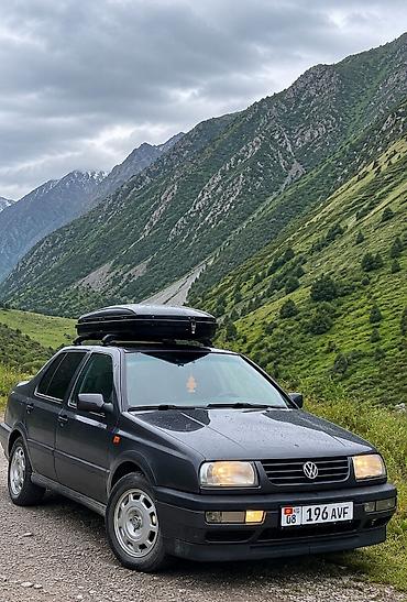 прес патпоршик: Volkswagen Vento: 1992 г., 2 л, Механика, Бензин, Седан — 5