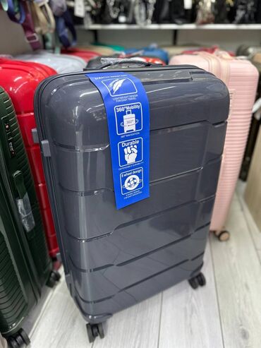 чемоданы бишкек дордой цены: Чемодан, Новый, Материал: Полиэстер, Средний (40 - 70 л), Водонепроницаемость, Вращающиеся колеса на 360°, Кодовый замок