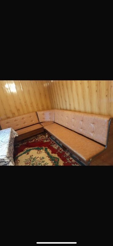 мебель диван угловой: Кухонный мягкий уголок, Дерево, цвет - Бежевый