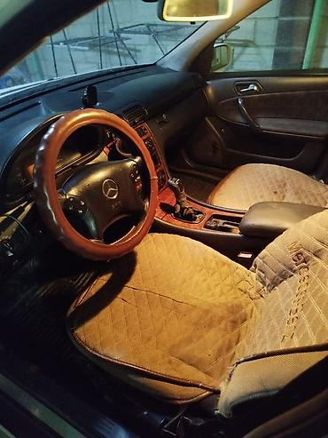 короткий спринтер: Mercedes-Benz C-Class: 2001 г., 2.2 л, Механика, Дизель, Универсал — 7