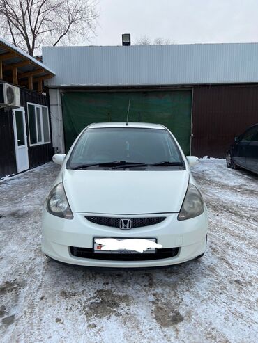 Honda: Honda Fit: 2002 г., 1.3 л, Вариатор, Бензин, Хэтчбэк