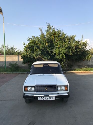 vaz kalpak: VAZ (LADA) 2107: 1.6 l | 2006 il | 120000 km Sedan