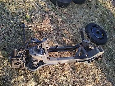 kamera za auto: ZADNJI TRAP-MOST ZA FORD FOCUS OD 1998. DO 2011. GOD. | Zadnji — 2