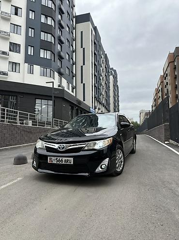 mers e210: Toyota Camry: 2013 г., 2.5 л, Автомат, Гибрид, Седан — 5