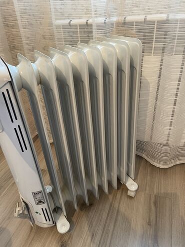 Elektrikli qızdırıcılar və radiatorlar: Yag radiator iwlek yaxwi vazyat birdana ayagi girigdi bawka problemi