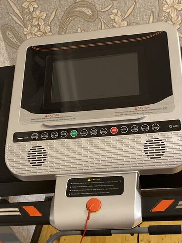 Qaçış trenajorları: Qaçış trenajoru – Xcaglio KLN‑L650DS Xüsusiyyətlər: - Elektrikli