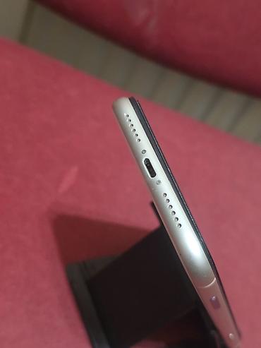 Apple iPhone: Apple iPhone 11 Ćerkica koristila dok nije dobila drugi. Telefon — 10