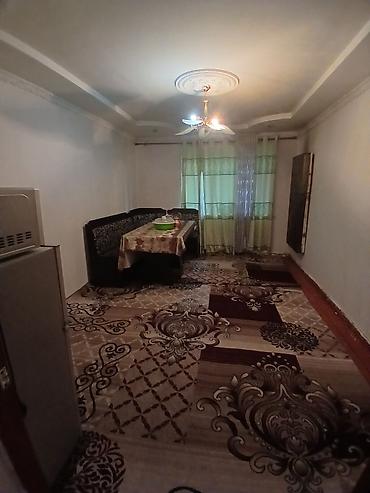 срочно только нал: 2 комнаты, 42 м², Индивидуалка, 1 этаж, Косметический ремонт — 1