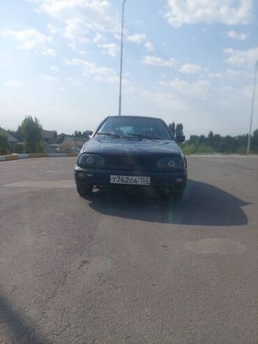 хечбек: Volkswagen Golf: 1996 г., 1.8 л, Механика, Бензин, Хэтчбэк