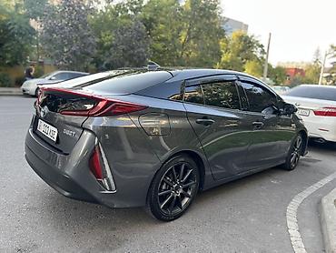 saf: Toyota Prius: 2018 г., 1.8 л, Автомат, Гибрид, Хэтчбэк — 5
